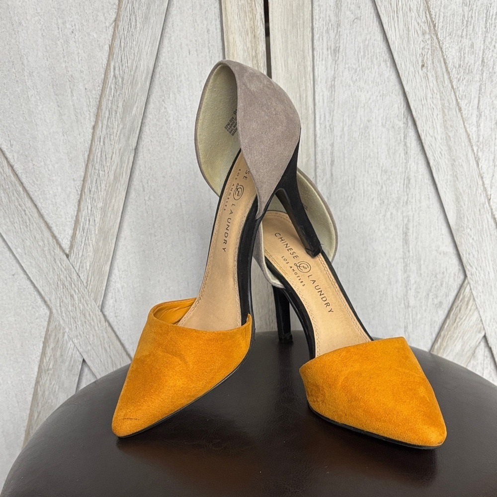 Chinese Laundry Mustard and Gray Heels